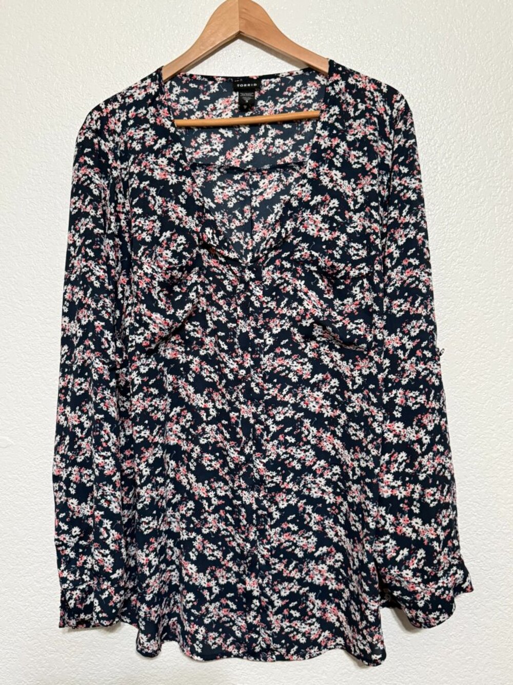 Torrid Women's Blouse Navy White and Pink 3X